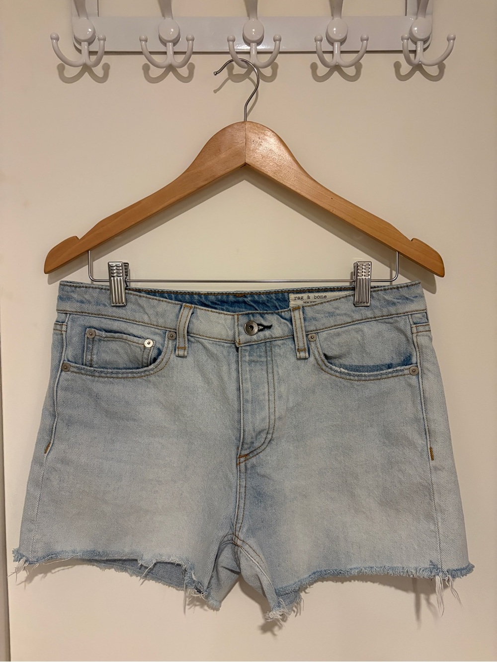 rag & bone Dre Low-Rise Shorts in light blue - Size 27